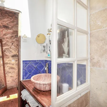1 Bedroom Stunning In * Assignan